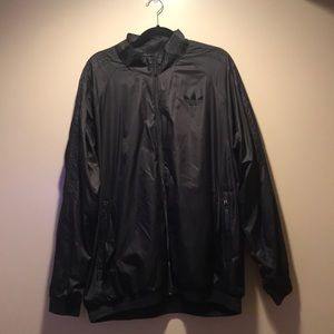 adidas all black windbreaker